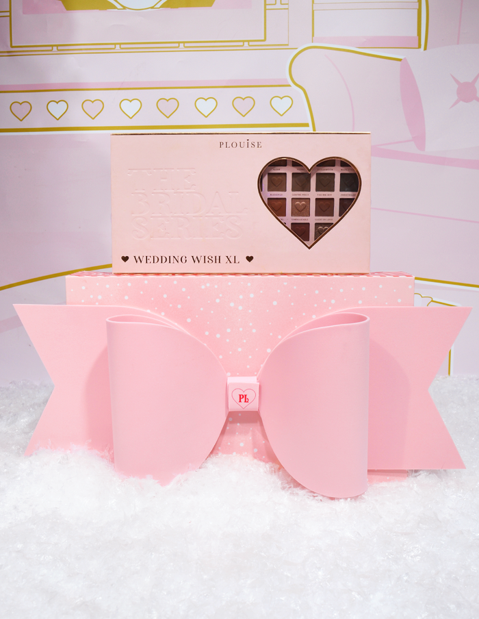 Pink Bow Gift Wrap Box
