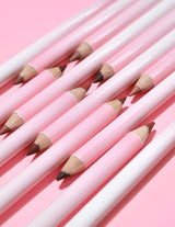 Image des crayons à lèvres aiguisables P.Louise Ultimate Definition alignés et face à face 