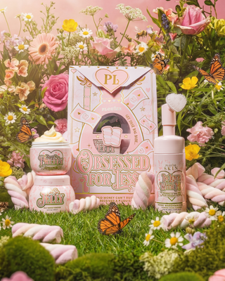 P.Louise opsjednuta paketom za manje njege kože